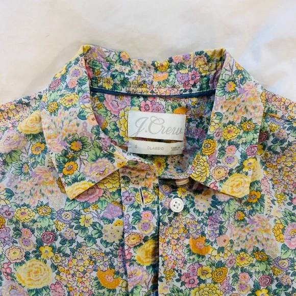 J.Crew Classic-fit Button-up Shirt in Liberty® Elysian Day Floral - Picture 2 of 4